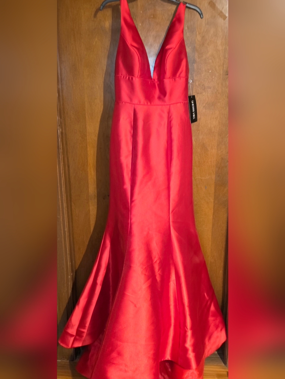 SHERRI HILL Formal Gown